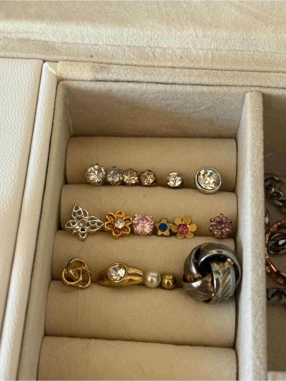 Assorted Earring Bundle - Single Pieces